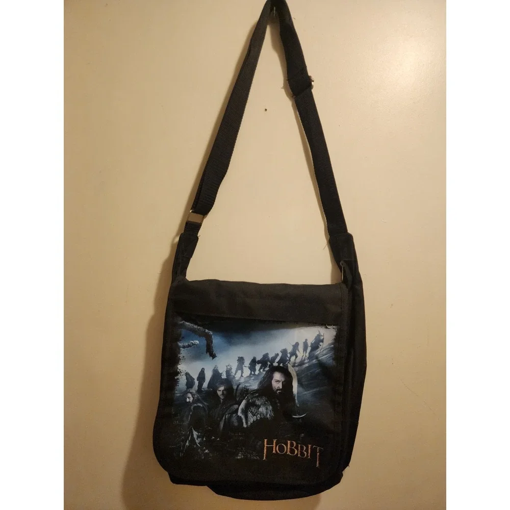 The Hobbit Motion Picture Trilogy Messenger Bag Black Crossbody Thorin Graphic